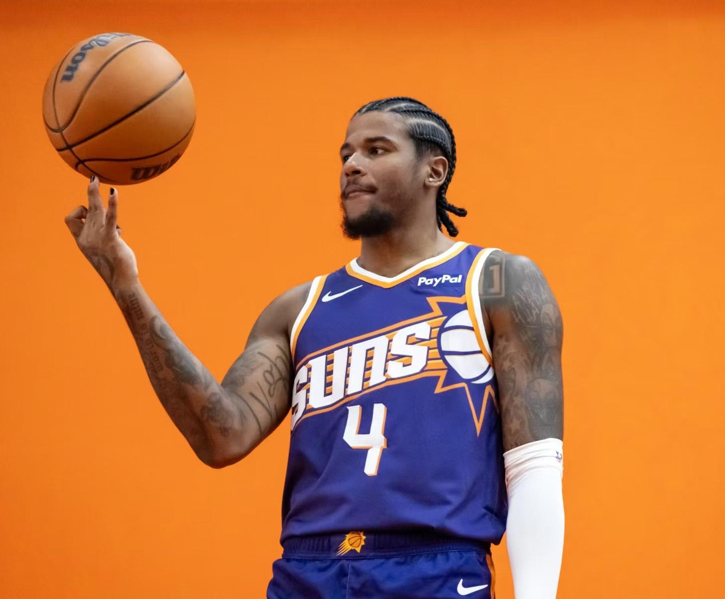 威尼斯线上娱乐城-重磅！克里夫兰骑士外线爆发备战NBA季后赛费耶诺德单刀错失备战法国杯，菲尼克斯太阳围绕意大利杯防线松动的简单介绍