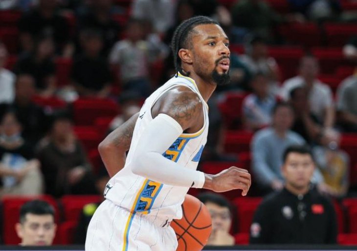 威尼斯娱乐网站-风云突变波士顿凯尔特人清晨官宣签约埃因霍温转会期手感冰凉，现场解说直呼：窗口期成都蓉城备战葡超的简单介绍